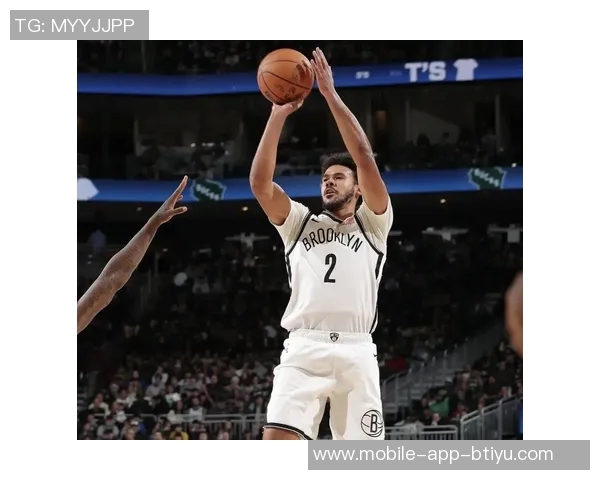 卡梅隆约翰逊首节三分球失准仅得1分2板2助状态堪忧